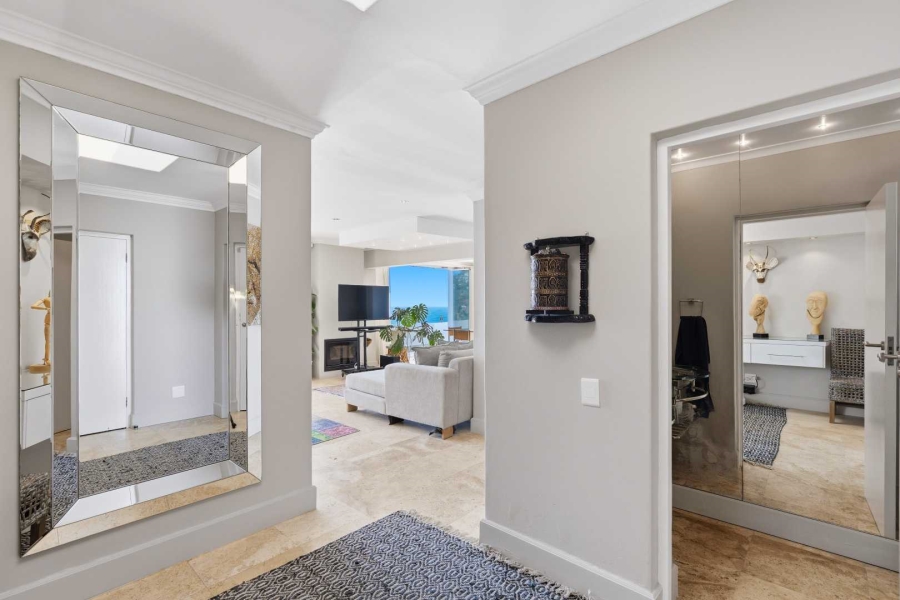 3 Bedroom Property for Sale in Fresnaye Western Cape